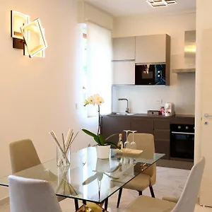 Appartamento Dreamich - Delle Rive, Desenzano del Garda